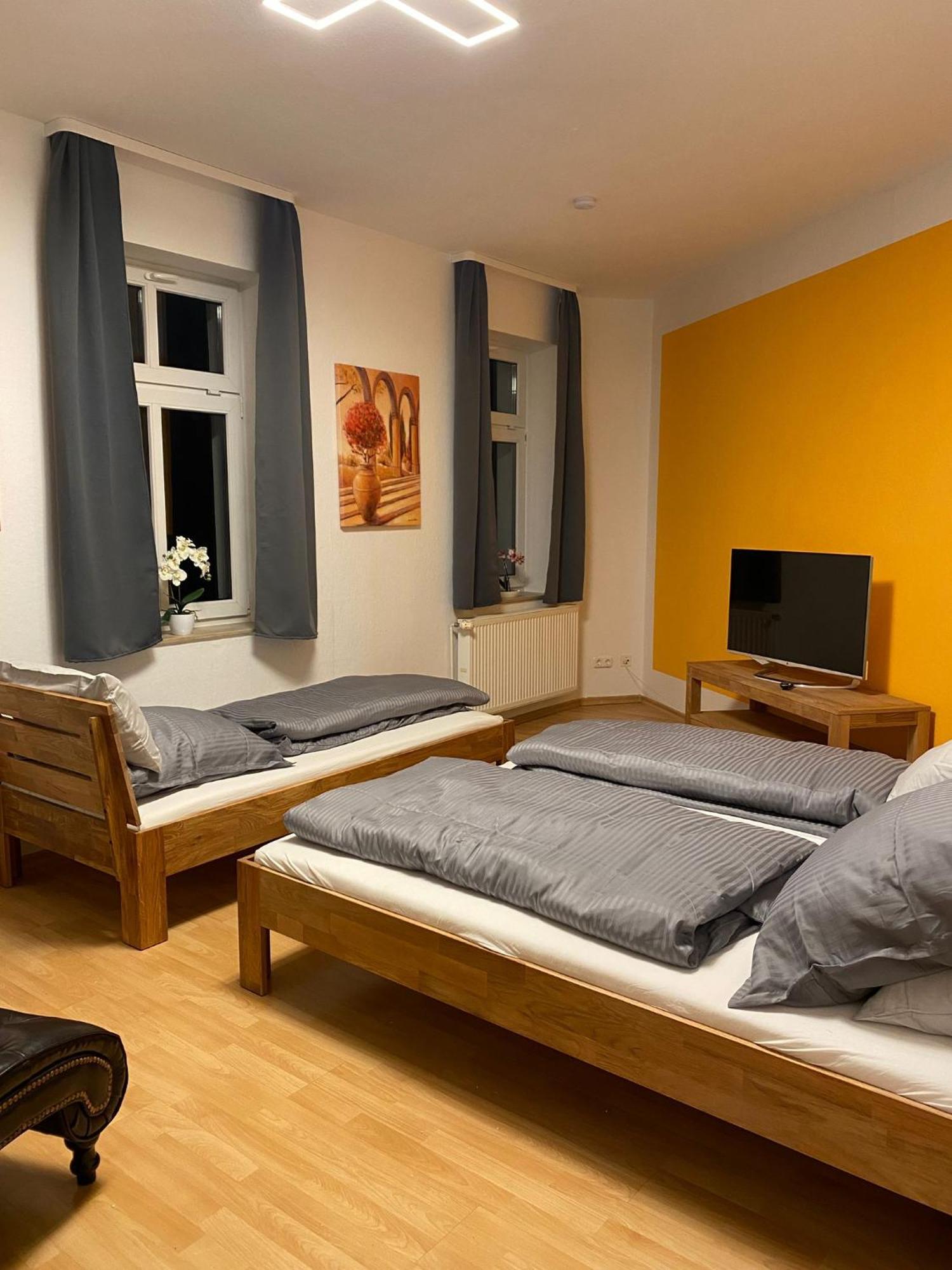 Fewo "Franzi" 5 Personen, Zentrale Lage, Parkplatz Dessau-Rosslau Esterno foto